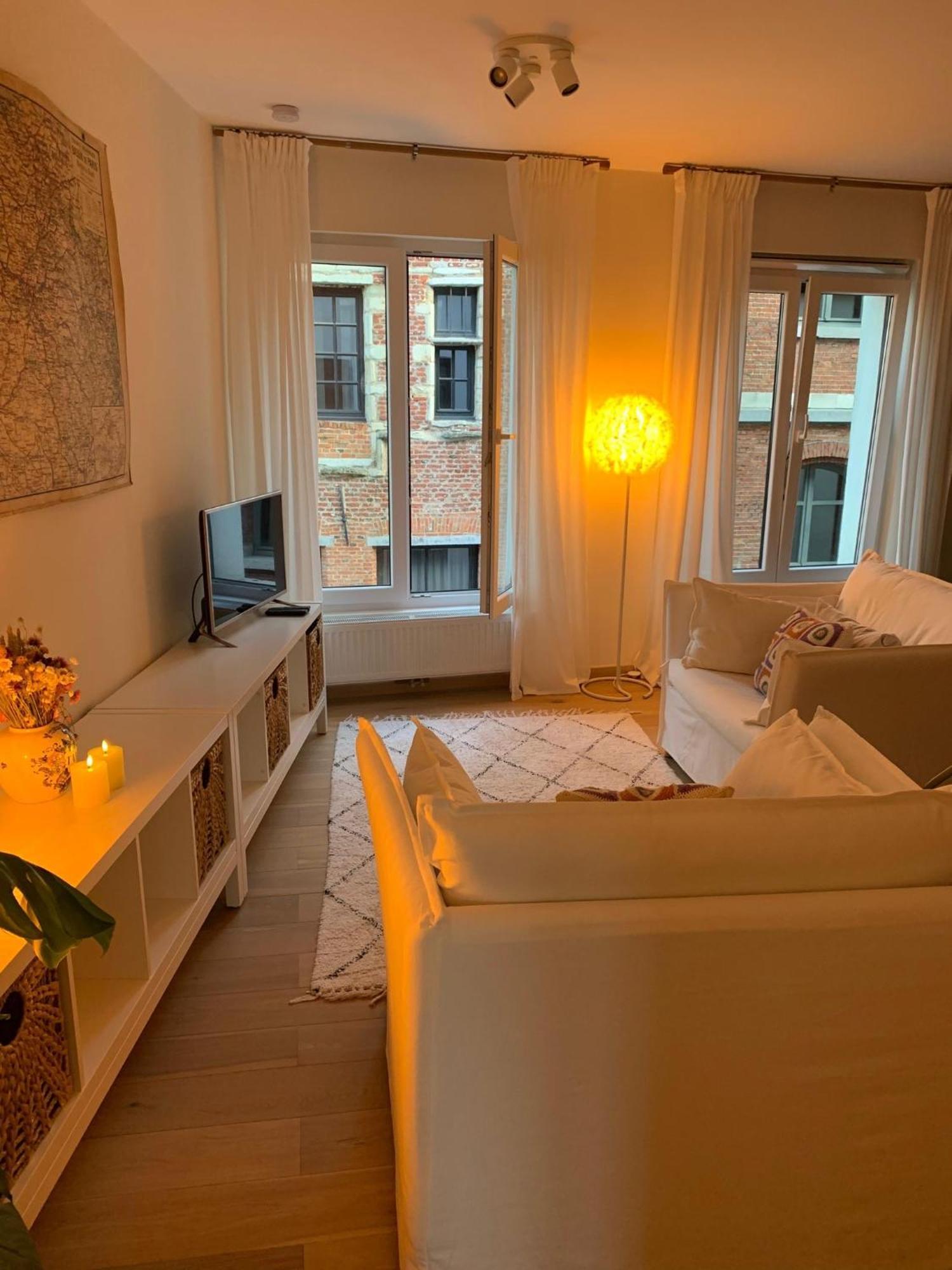 Cozy Studio In Centre Of Old Town Anversa Esterno foto